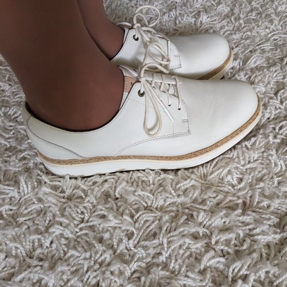 Clarks Teadale Rhea WhitePlatform Oxford size 6.5 - like NEW Made in Indonesia - Picture 2 of 16
